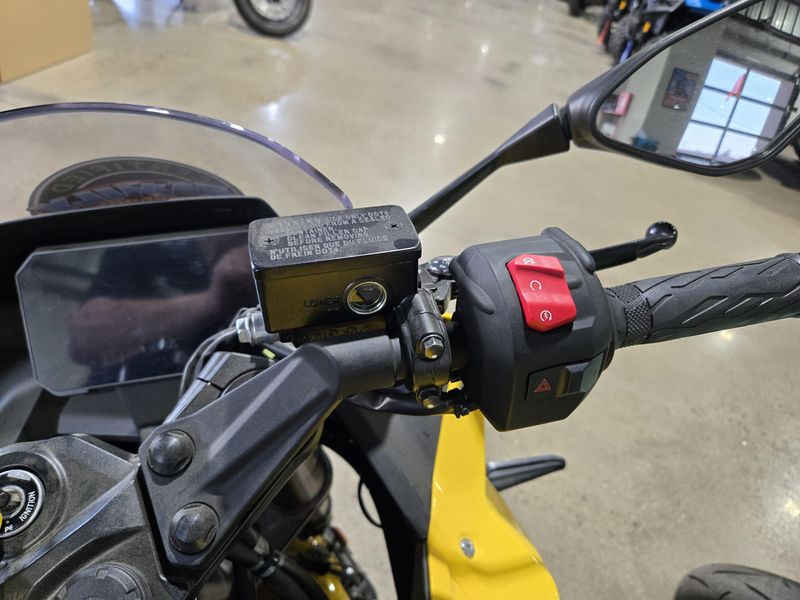 2024 Suzuki GSXS 8R Image 16