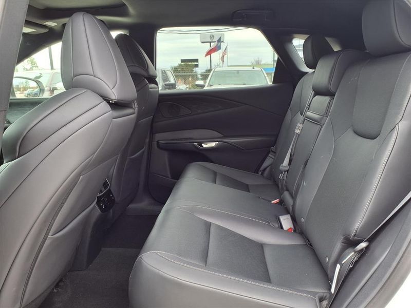 Used 2023 Lexus RX 350 F Sport HandlingImage 12