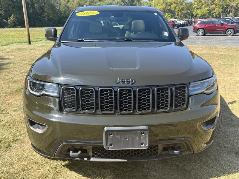 2016 Jeep Grand Cherokee Limited photo 8