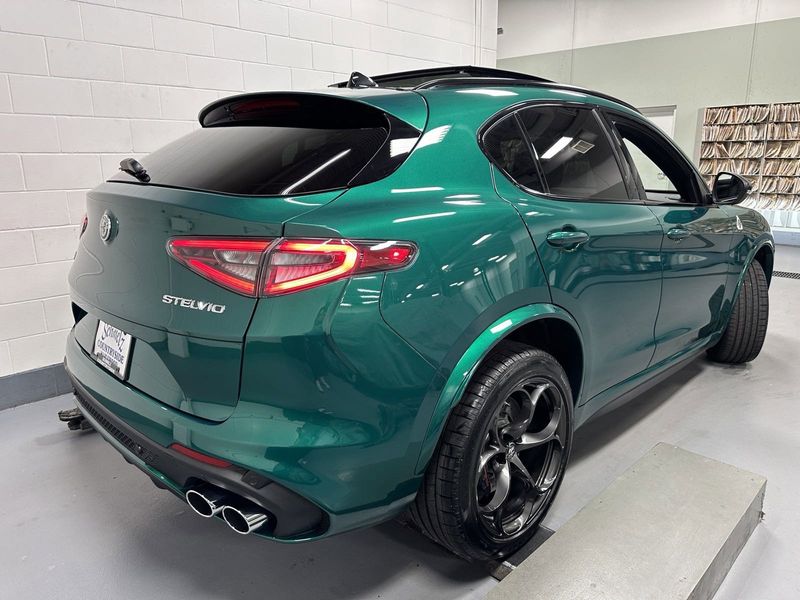 2024 Alfa Romeo Stelvio Quadrifoglio AwdImage 8