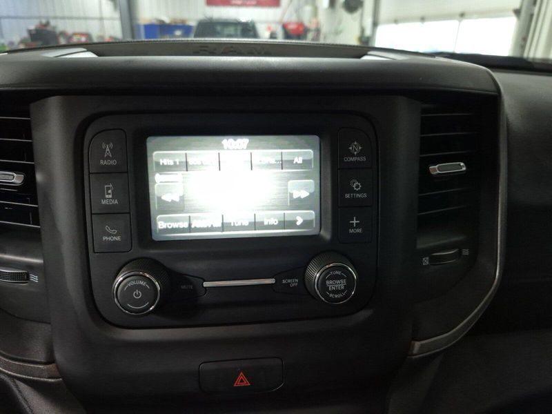 2024 RAM 2500 Tradesman Regular Cab 4x4 8