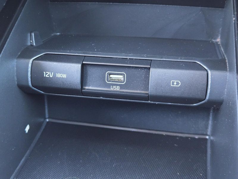 Used 2022 Kia Telluride LX AWD