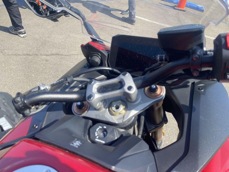 Used 2024 Suzuki GSX-S1000GT+ CA Image 19