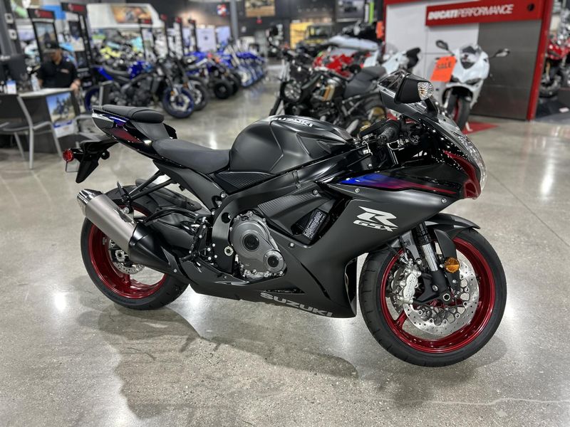 New 2026 Suzuki GSX-R750 Image 4