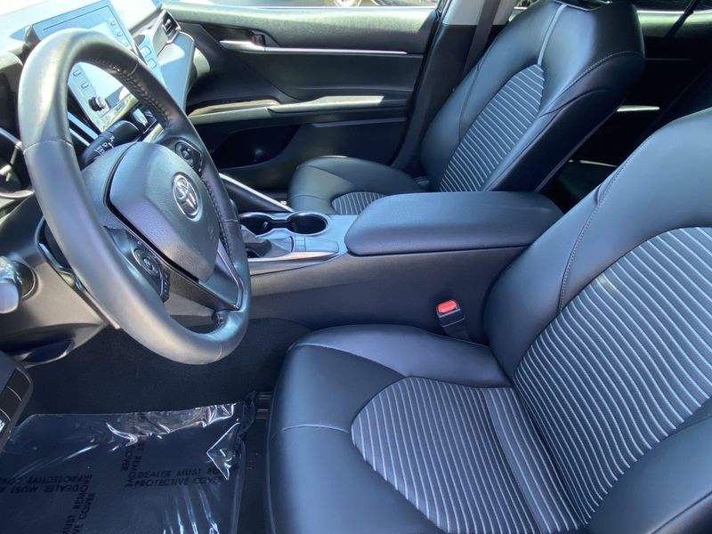 Used 2024 Toyota Camry SEImage 15