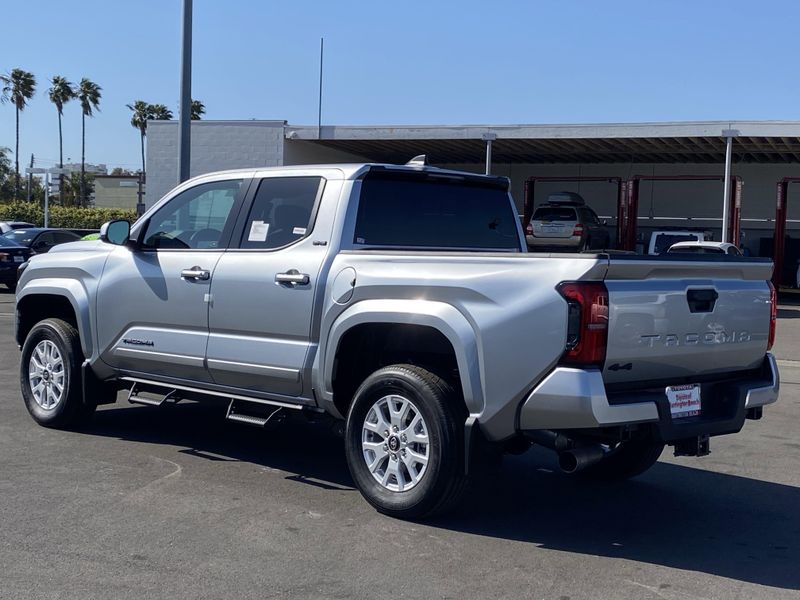 2025 Toyota Tacoma SR5Image 5