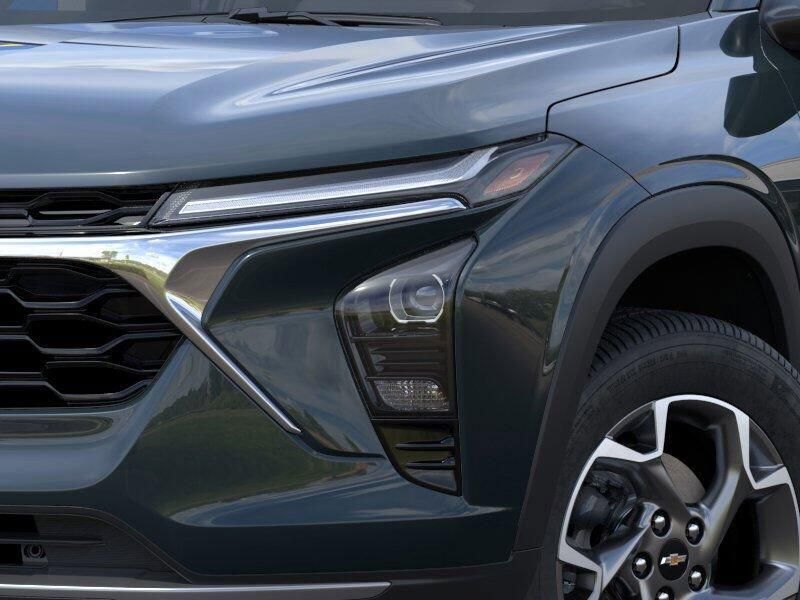 New 2025 Chevrolet Trax LTImage 10