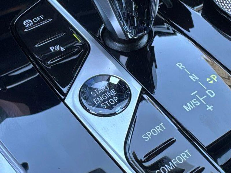 New 2026 BMW X7 ALPINA XB7Image 26