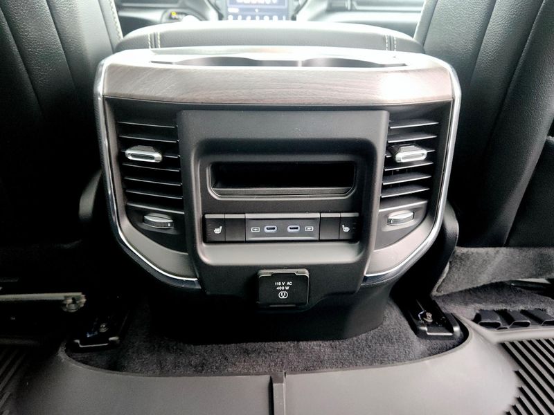 New 2027 RAM 1500 Laramie Crew Cab 4x4 5'7' Box