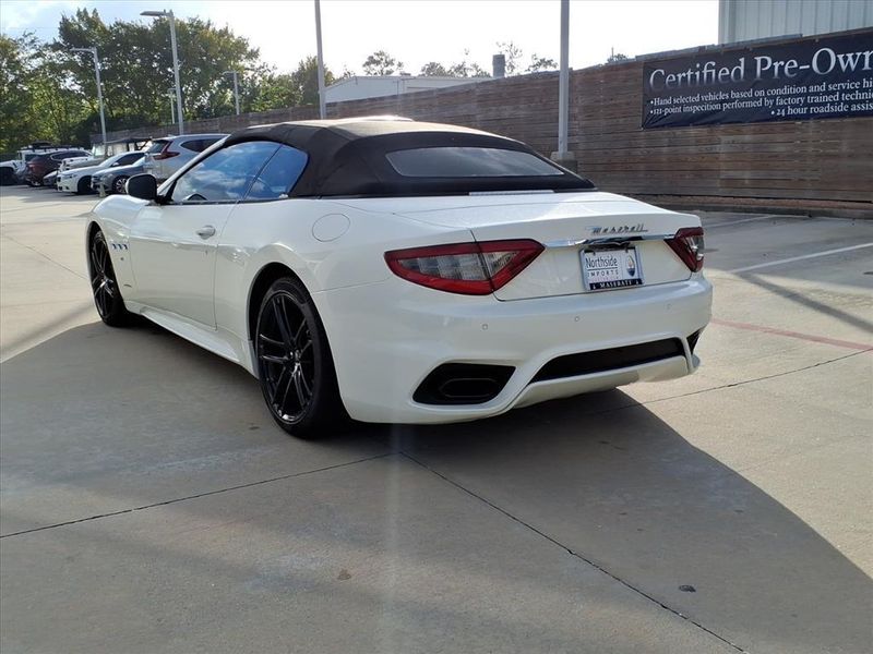 Used 2018 Maserati GranTurismo SportImage 18