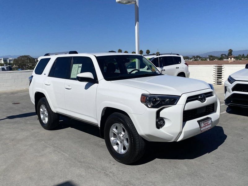 2023 Toyota 4Runner SR5Image 2