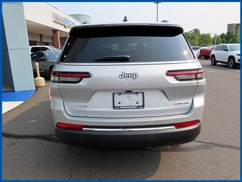 2023 Jeep Grand Cherokee Laredo in a Silver Zynith exterior color and Blackinterior. Papas Jeep Ram In New Britain, CT 860-356-0523 papasjeepram.com 