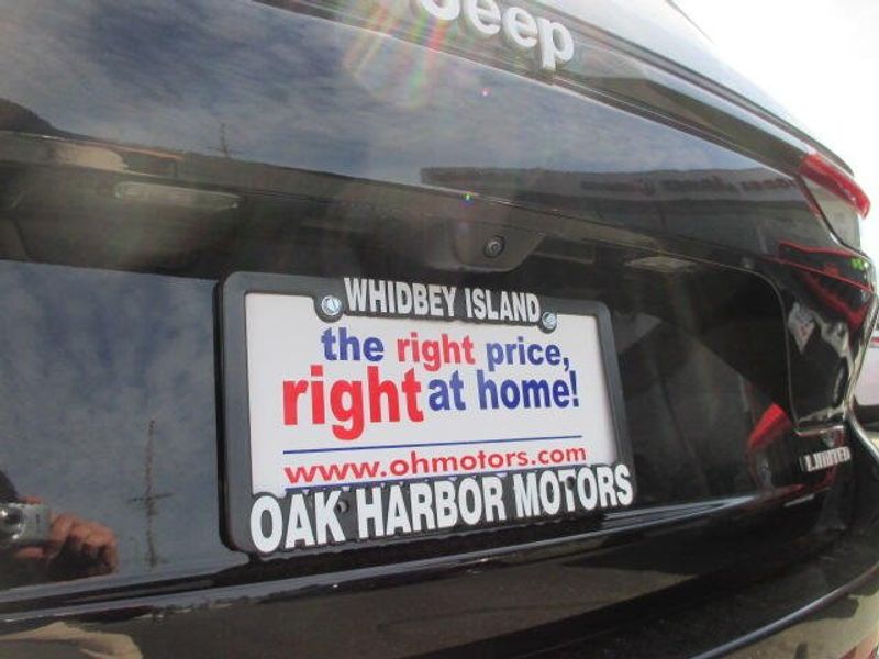 Used 2024 Jeep Grand Cherokee LimitedImage 11