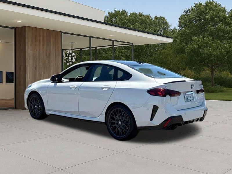 Used 2026 BMW 2 Series M235i xDriveImage 12