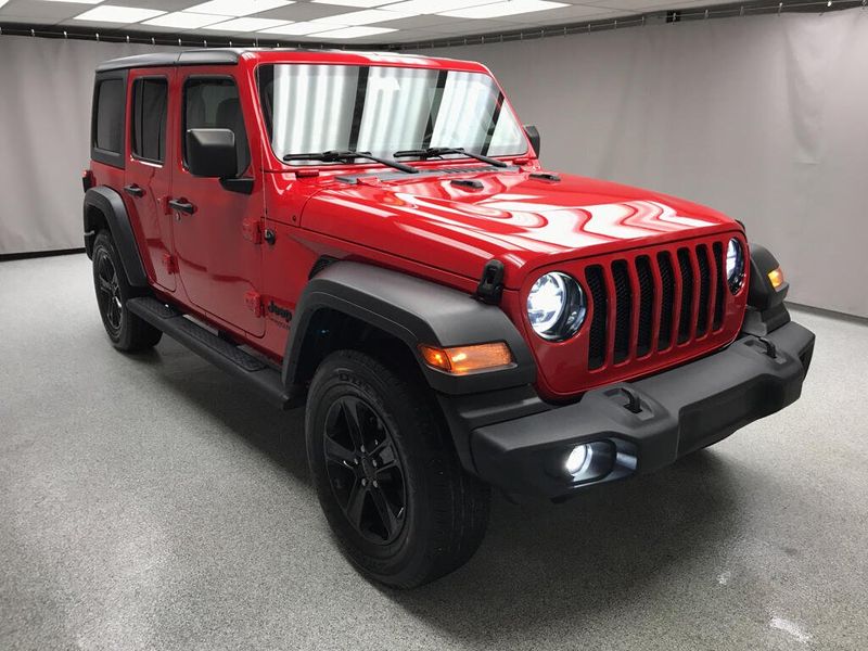 Used 2021 Jeep Wrangler Unlimited Sport AltitudeImage 5