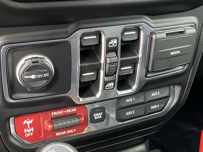Used 2023 Jeep Wrangler 4xE Rubicon 4xeImage 22