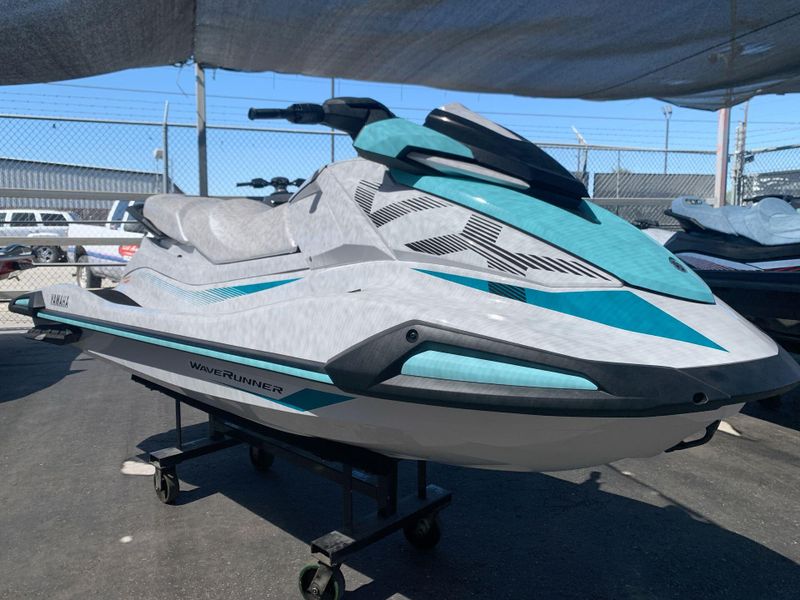 New 2025 Yamaha VX Image 10