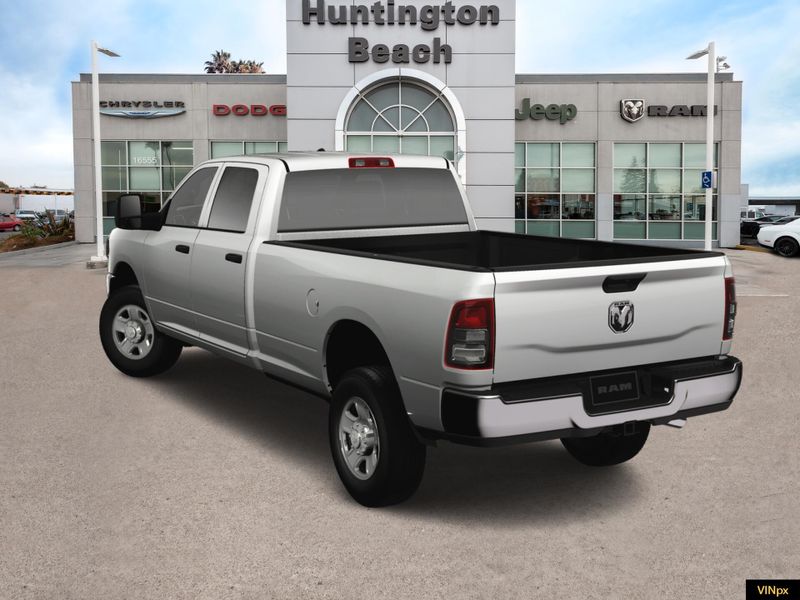 2023 RAM 2500 Tradesman Crew Cab 4x2 Long BoxImage 5