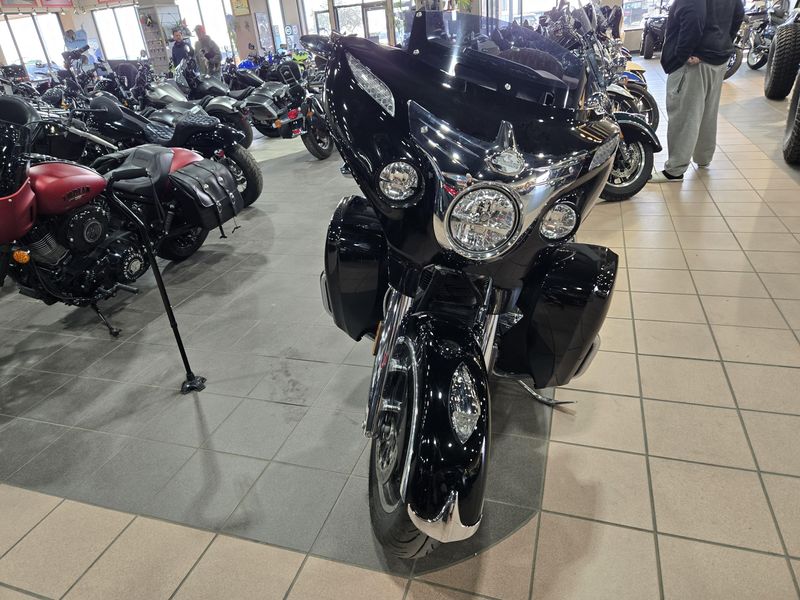 USED 2017 INDIAN MOTORCYCLE ROADMASTER CLASSIC 49ST Image 15