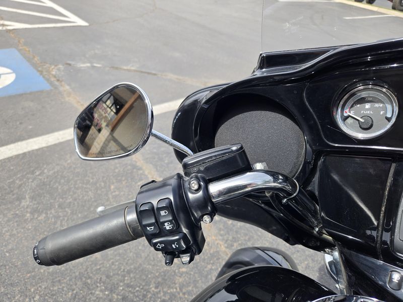 2014 HARLEY ELECTRA GLIDE ULTRA LIMITED Image 19