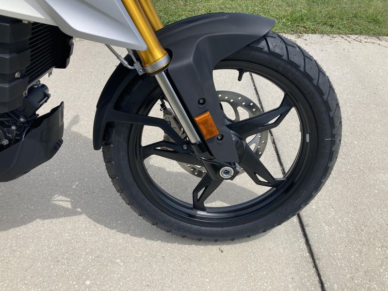 2025 BMW G 310 GS