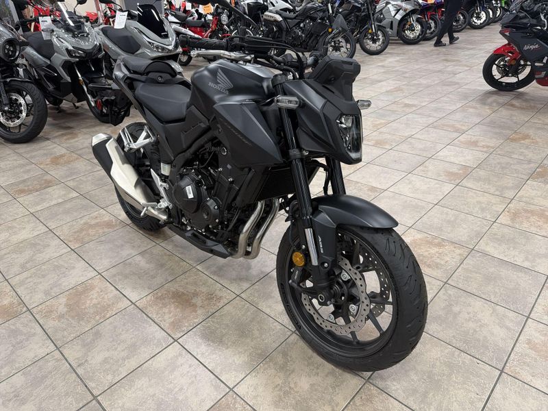 New 2025 Honda CB500F ABS Image 11