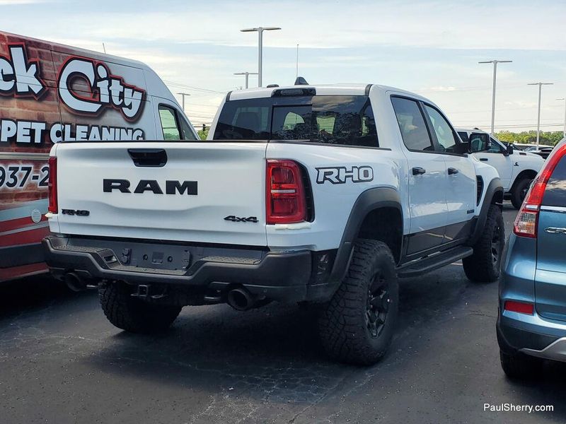 New 2026 RAM 1500 Rho Crew Cab 4x4 5'7' Box