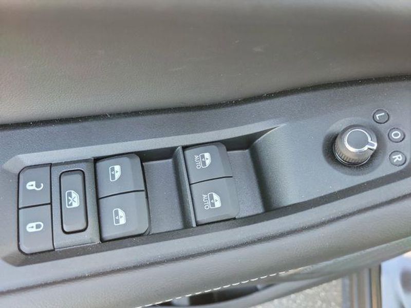 New 2026 Jeep Grand Cherokee Limited
