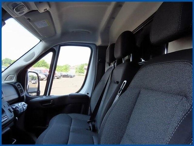 2024 RAM ProMaster High RoofImage 11