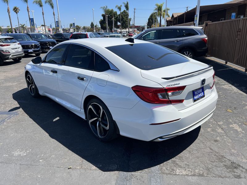 Used 2022 Honda Accord Hybrid SportImage 2