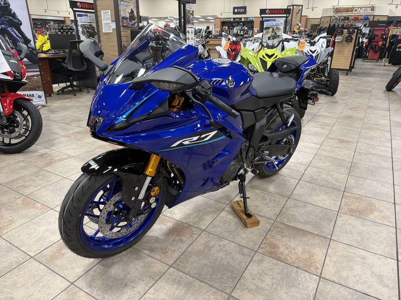 New 2026 Yamaha YZF-R7 Image 13