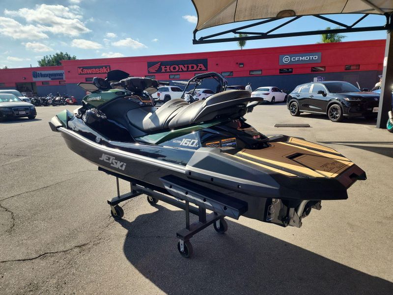 New 2025 Kawasaki JET SKI ULTRA 160LX Image 12