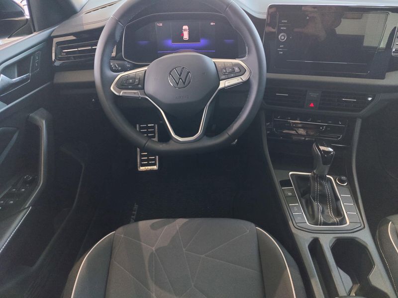 Used 2025 Volkswagen Jetta Sport TurboImage 10