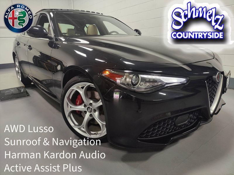 Used 2023 Alfa Romeo Giulia Lusso AWD w/Activ AsstImage 1