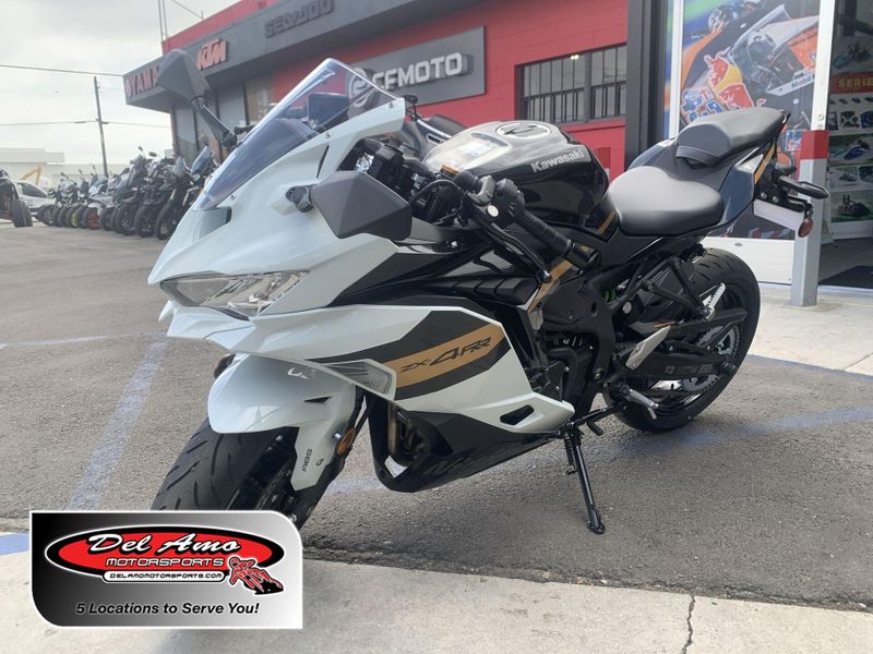 New 2026 Kawasaki NINJA ZX-4RR ABS Image 1