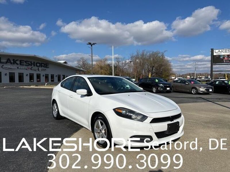 2015 Dodge Dart SXTImage 1