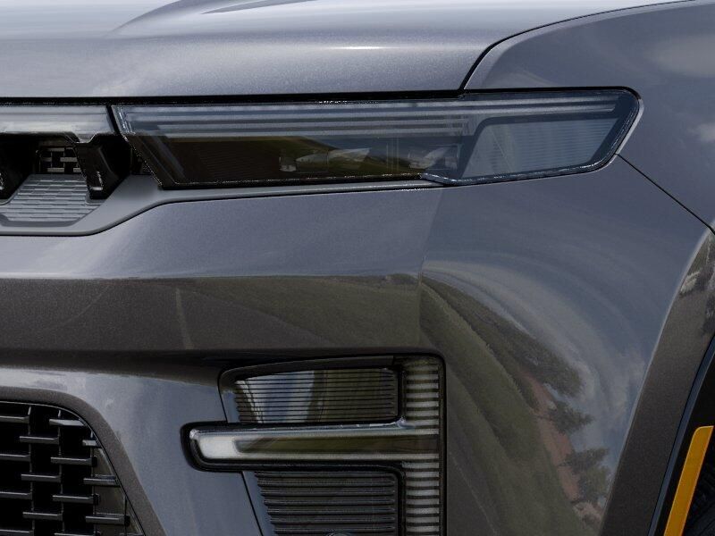 2026 Jeep Grand Wagoneer Limited Reserve 4x4Image 36