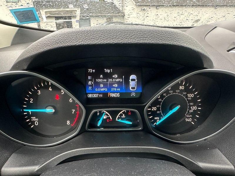 2017 Ford Escape SEImage 19