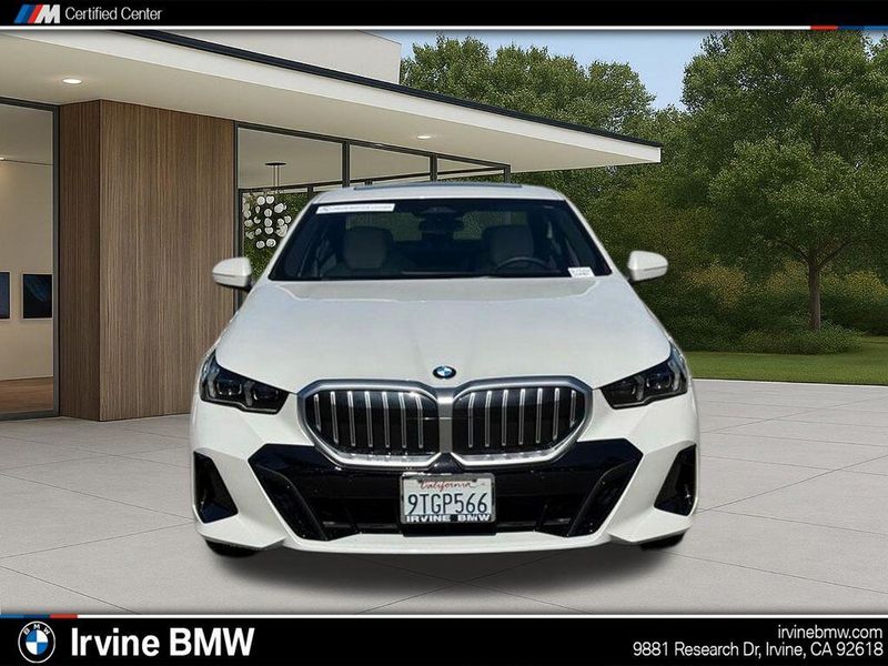 Used 2025 BMW 5 Series 530iImage 4