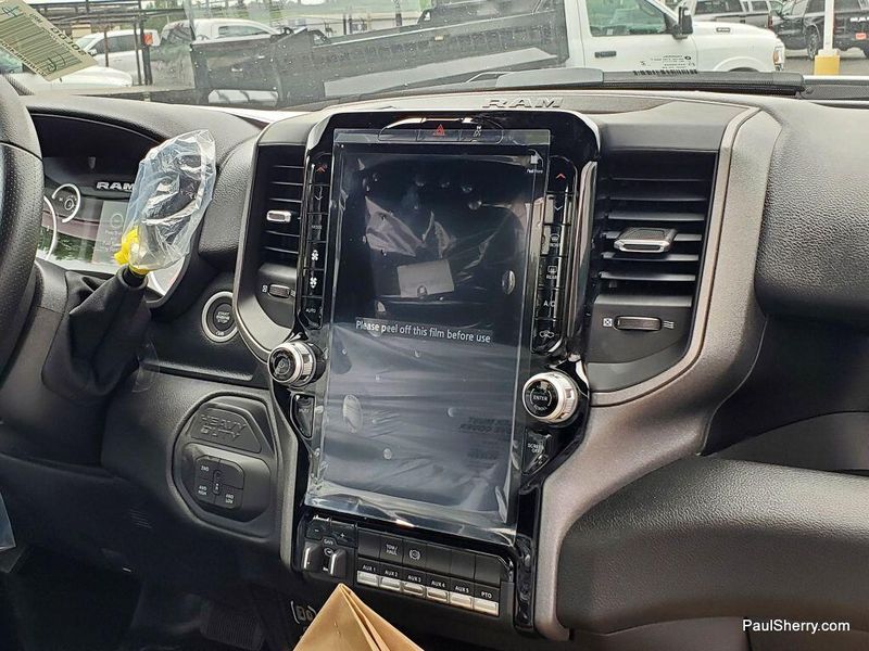 2025 RAM 5500 Chassis TradesmanImage 8