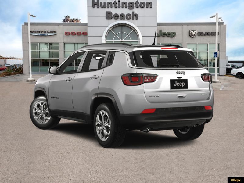 2025 Jeep Compass Latitude 4x4Image 5