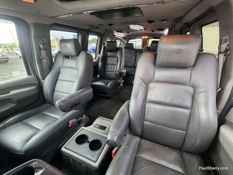 2011 Chevrolet Express 1500 Image 26