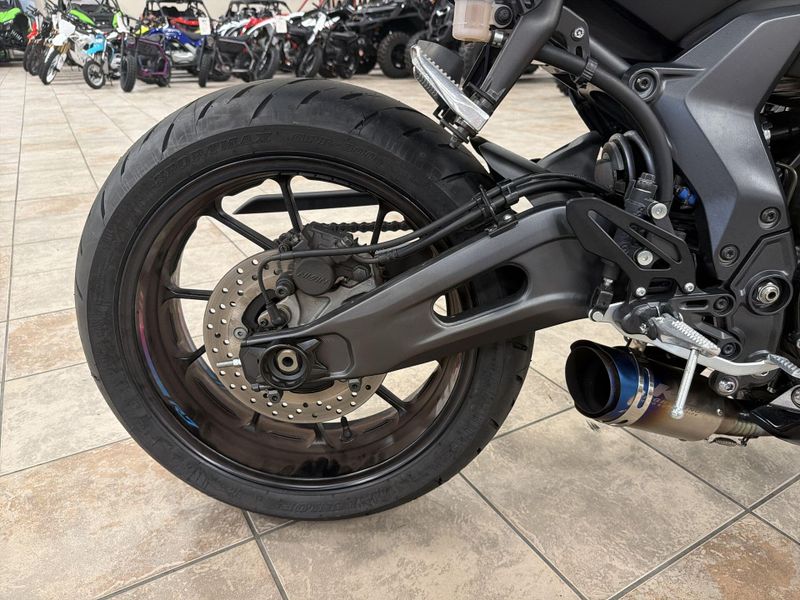 Used 2024 Yamaha YZF-R7 CA Image 21