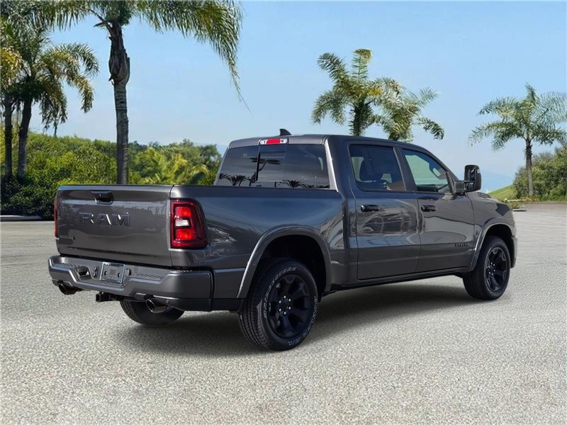 New 2026 RAM 1500 Big Horn Crew Cab 4x2 5'7' Box