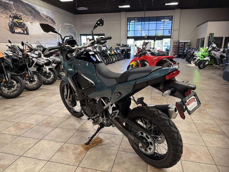 New 2026 Kawasaki KLE500 SE ABS Image 15