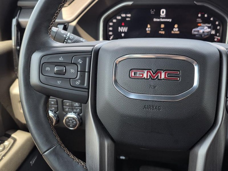 Used 2024 GMC Sierra 2500HD AT4