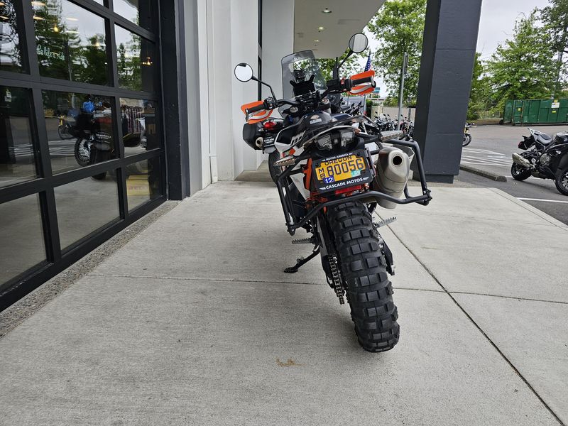 2024 KTM 890 Adventure R