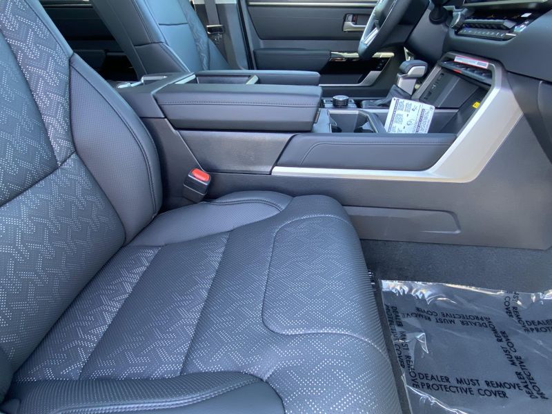 2024 Toyota Tundra LimitedImage 12