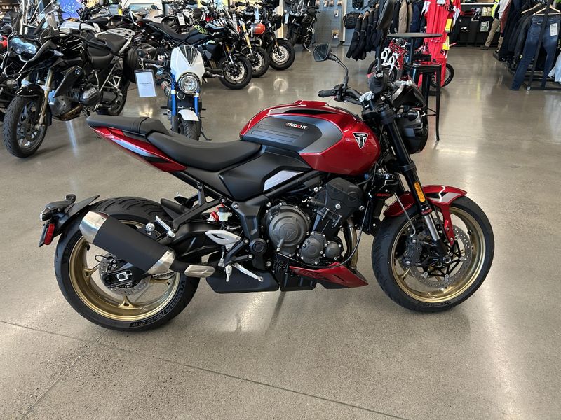New 2026 Triumph TRIDENT 800 