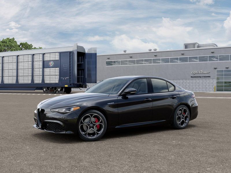 New 2026 Alfa Romeo GiuliaImage 1